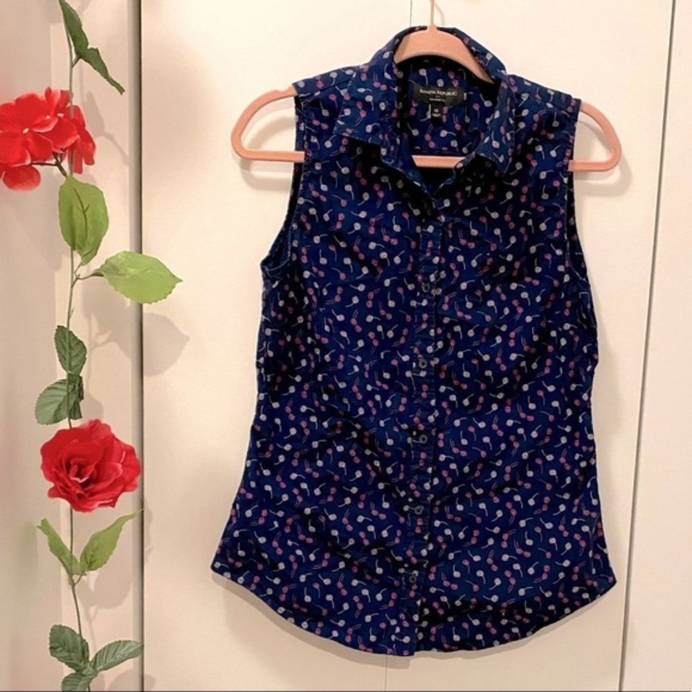🌷Banana Republic🌷Navy Blue &amp; Pink Tailored Sleeveless Button Shirt